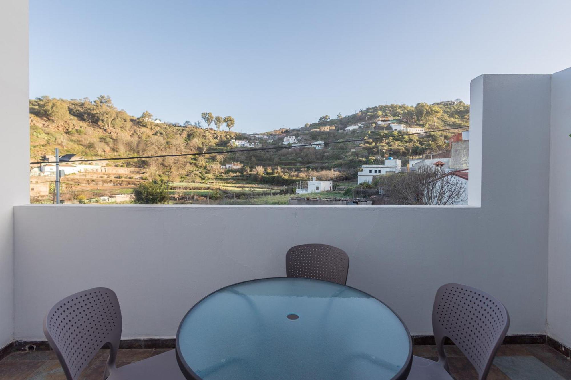 Balcon De La Mina Suites - Aircon And Terrace With Views Vega de San Mateo Exterior photo